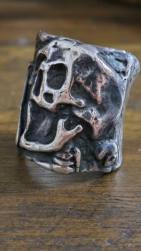 Lugdun Artisans Plague Heavy And Robust Sterling Silver Skull Ring Size 13.5 - Picture 7 of 10