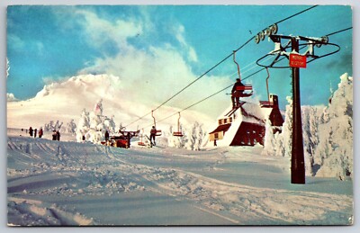 Mt Hood Oregon~Timberline Lodge~Snow Skiers on Ski Lift~Prepare to Get Off~1950s