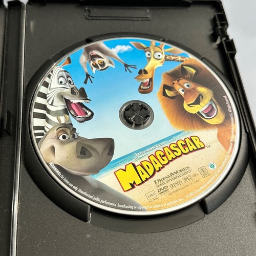 Madagascar (DVD, 2005, Full Screen) NEW - Picture 3 of 4
