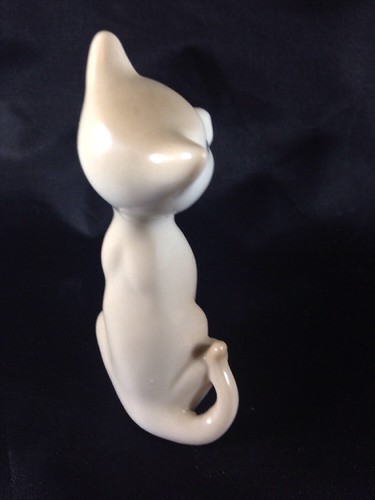 Cat Figurine Wide Eyed Feline Friend 3.5" Big Eye Kitten Vintage Ceramic - Picture 5 of 10