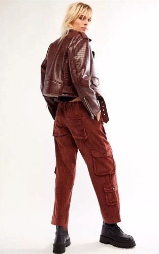 Pantaloni cargo Free People Tahiti Cord nuovi con coulisse sciolta - Foto 4 di 9