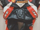 Foto 15 di 24
