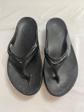 OOFOS Original Womens Recovery Flip Flops Black Sandals Size 8 Women