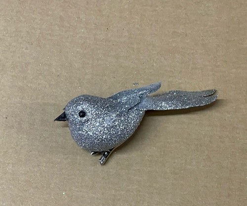 Paquete de decoraciones navideñas con clip de brillo plateado con clip de 9 cm x3 - Imagen 2 de 2