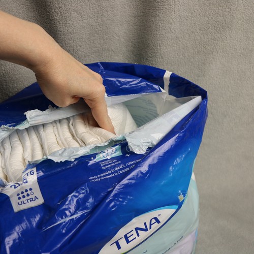 Open Bag Tena Proskin Stretch Incontinence Underwear Briefs 26 Ct 2XL (64"-70") - Picture 2 of 12