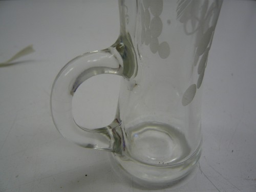 Traumhaftes Waterford Irish Coffee Glas im Weindesign 11 cm hoch mit Etikett! - Bild 7 von 7