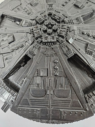 MONOGRAM 1978 MODEL KIT BATTLESTAR GALACTICA CYLON BASE STAR BUILT AND PAINTED - Picture 15 of 23