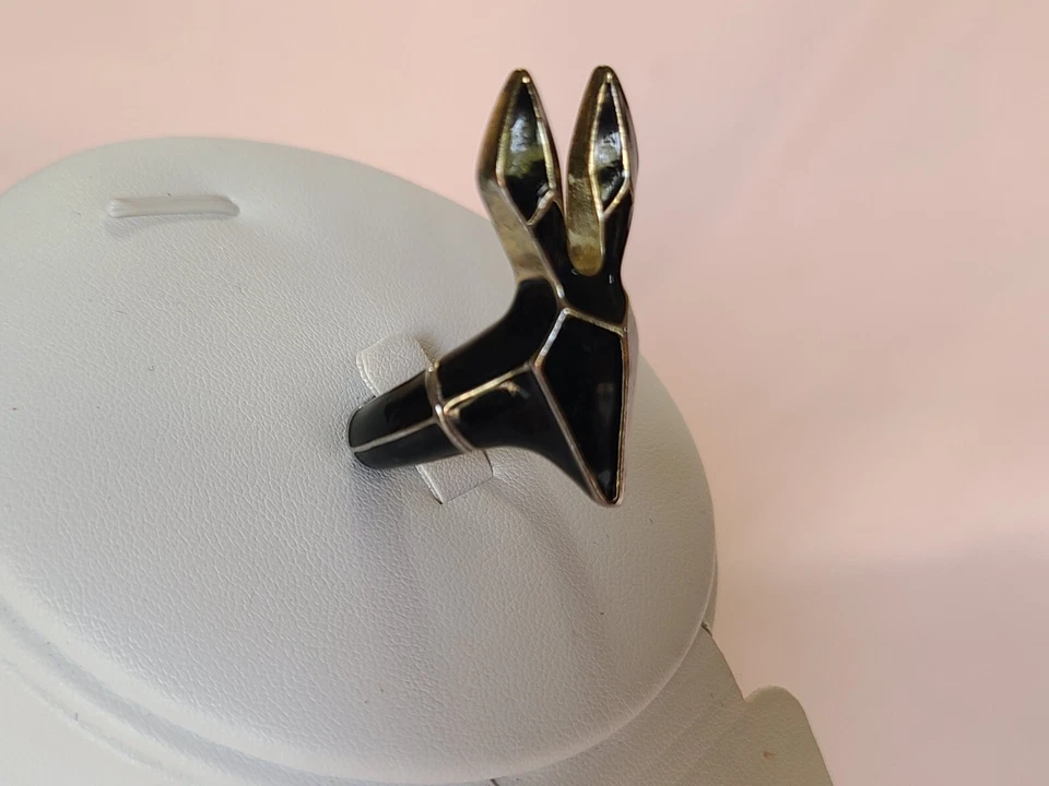 Anillo Cabeza Animal 3D Esmalte Negro Anubis Zorro Conejo Gótico Elastizado Expandible  Foto 2 de 4