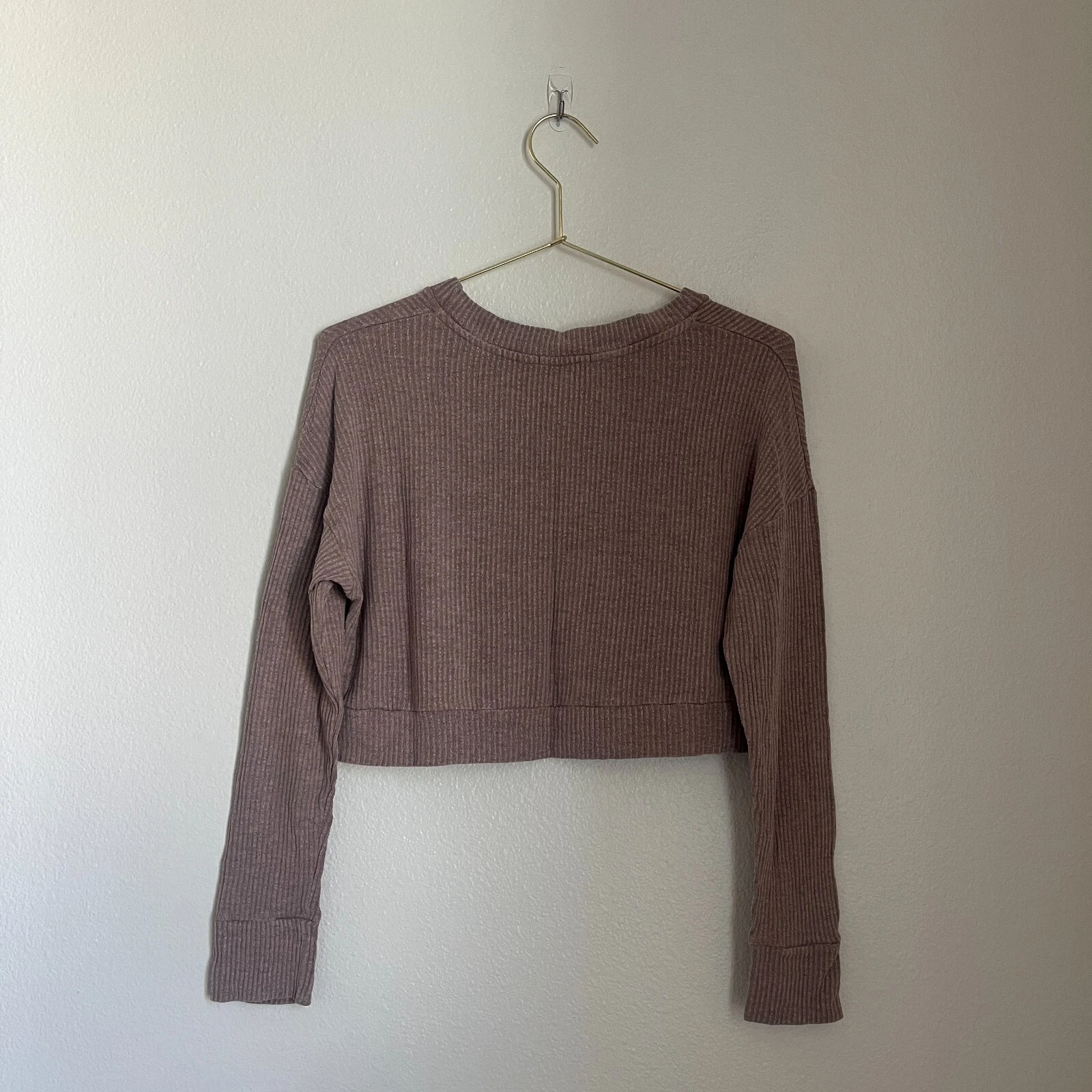 beyond-yoga cropped pullover tinted rose sweatshirt