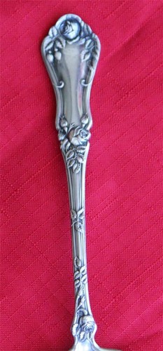 Rockford Silver Plate Rosemary 9" Scalloped Serving Spoon Silverplate Roses - Picture 5 of 10