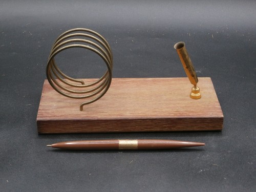 Mid Century Modern Wood/Metal Desktop Set Pen & Letter Holder w/Original Ink Pen - Picture 6 of 18