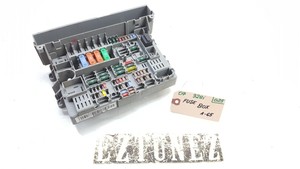 2006-2011 BMW E90 328I FUSE RELAY BOX OEM | eBay