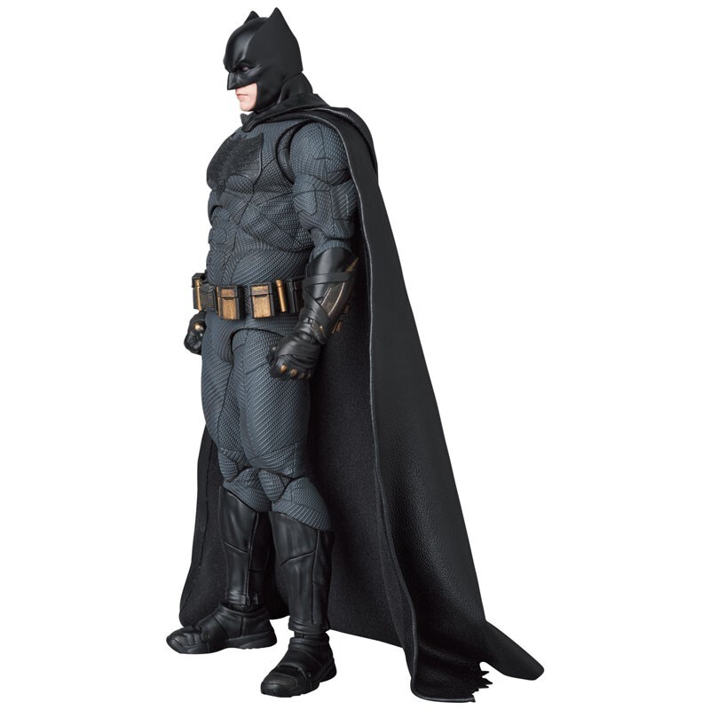 Medicom Toy MAFEX No.222 Batman Justice League Ver. Action Figure