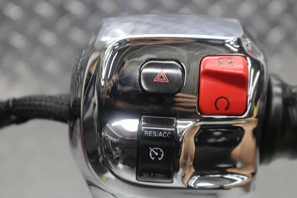 Indian Chief Classic 2015 clip derecho en mango interruptor de arranque de apagado tiene video Foto 3 de 4