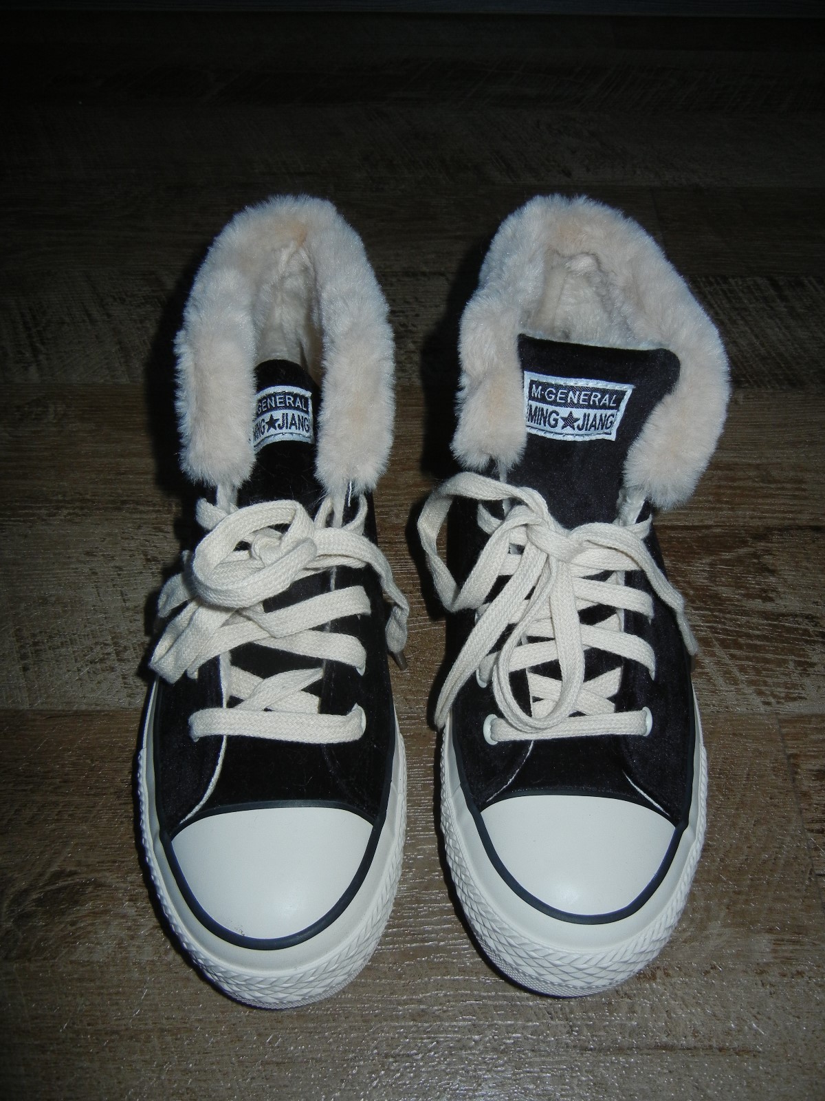 ### Damen Winter Sneaker mit Fell Winter Damen schwarz Größe 38 NEU ### 8eecff ### Damen Winter Sneaker mit Fell Winter Damen schwarz Größe 38 NEU ### 8eecff