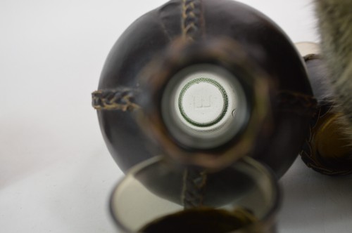 Vintage Leather Wrapped Bottle with Cork and 4 Drinking Glass Barware Set - Picture 7 of 9