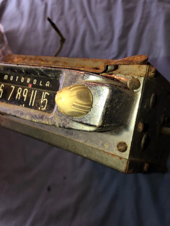 Radio Motorola De Colección Debajo del Tablero Modelo A T B Ford Rat Rod Buick Reo Chevy GMC Foto 4 de 4