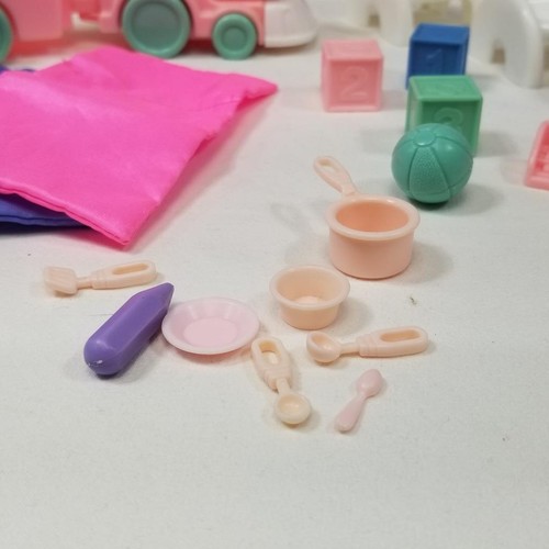 Vtg 1996 MATTEL BARBIE KELLY Nursery School Playset - Imagen 6 de 6