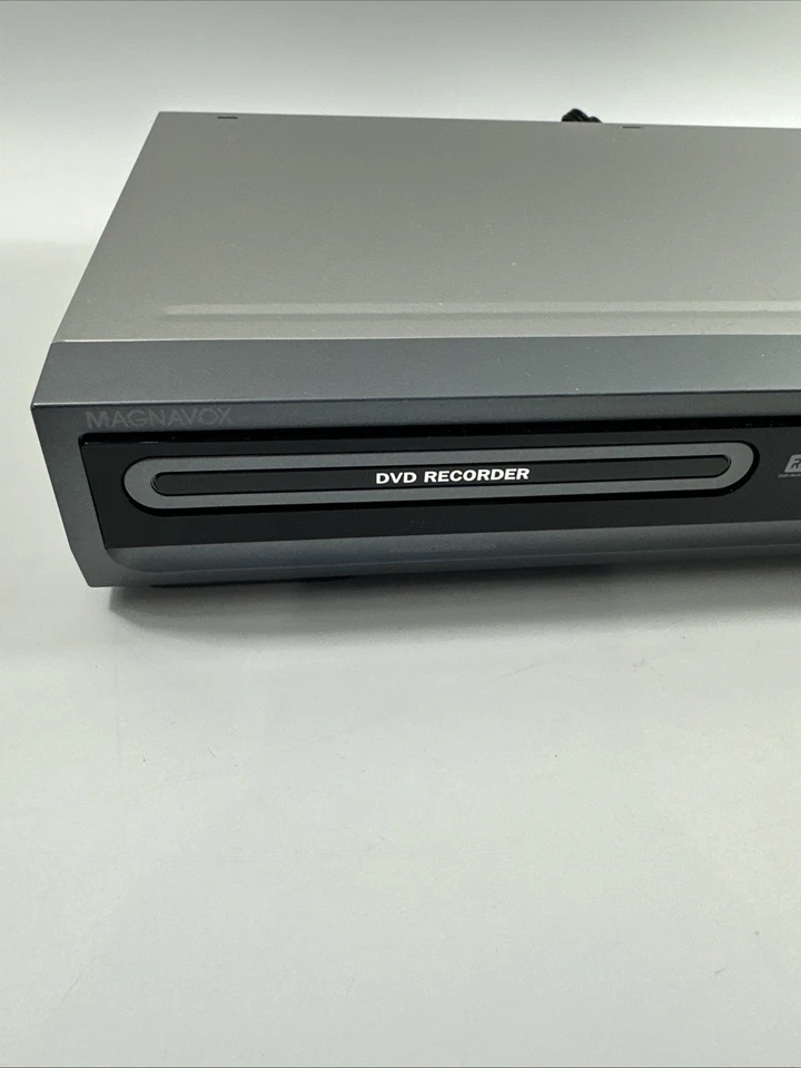 Grabadora/reproductor de DVD Magnavox MSR90D6 DVD-RW con control remoto - PROBADO -  Foto 4 de 4