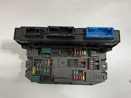2011  BMW X5 CABIN FUSE RELAY JUNCTION BOX    * 518953039A * OEM - Picture 10 of 10