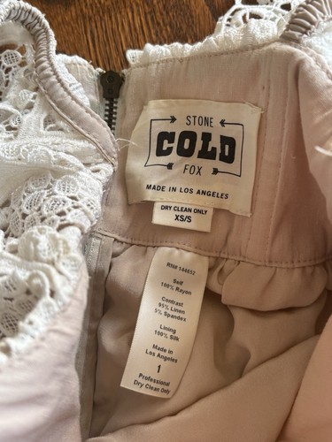 Stone Cold Fox Ivory Iowa Off Shoulder Dress Size XS/S - Bild 5 von 5