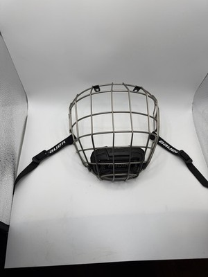 Bauer Profile III Goalie Full Face Steel Mask/Cage Small HECC/CSA Z262.2-15