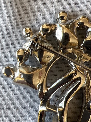 Vintage Crown Style Emerald Cut Clear Rhinestones Silver Tone Brooch Pin 2” - Picture 12 of 16