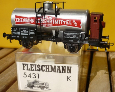 Fleischmann 5431K Tank Car Railway Vehicle Berlin/Brühl DRG Era 2