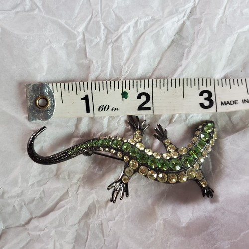 3 Vintage Brooches Filigree Amber, Coro Crystal And Unbranded Crystal Lizard - Picture 16 of 16