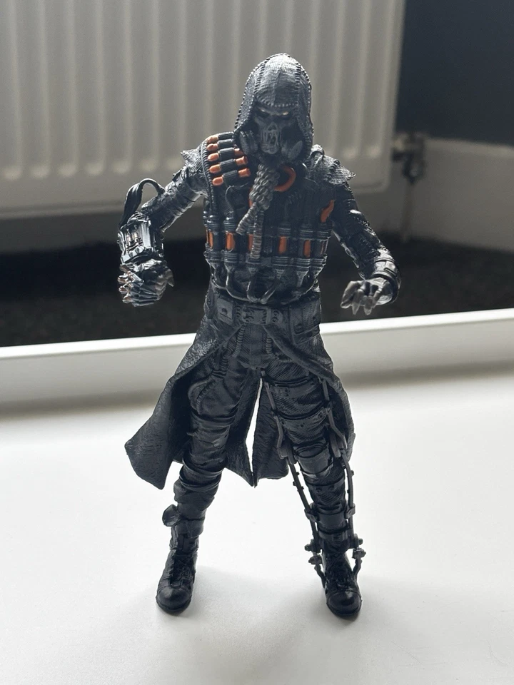 DC Multiverse Scarecrow 7” Action Figure (Batman: Arkham Knight - McFarlane Toys - Image 4 of 4