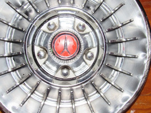 Vintage 1960s Plymouth Fury Turbine Hubcap Wheel Cover 523 / Shiny Chrome NICE! - Picture 4 of 6