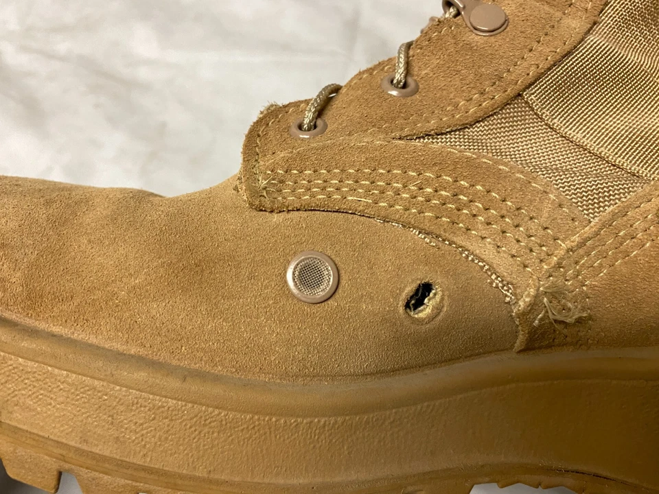 Botas de combate militares USGI para clima cálido Vibram Desert Tan 10.5R hechas en EE. UU. Foto 2 de 4