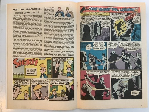 Adventure Comics: Legion of Super-Heroes #354 (1967) - Very Good - Bild 2 von 2