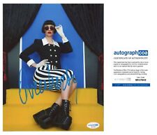 QVEEN HERBY SIGNED AMY FROM KARMIN 8x10 PHOTO - ACOA COA QVEEN HERBY SIGNED AMY FROM KARMIN 8x10 PHOTO - ACOA COA