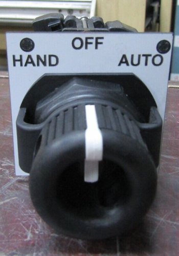 😃NEW APPLETON HAZARDOUS LOCATION SELECTOR SWITCH 3 POSITION UCSS - Picture 2 of 8