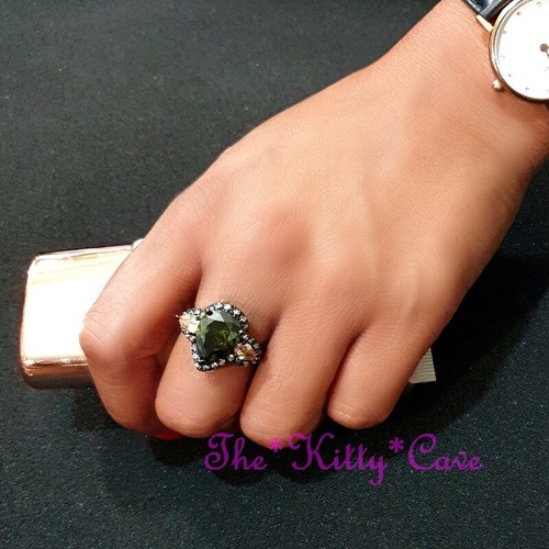 Big Crystal Zirconia CZ Geometric Triple Pear Cut Sparkly Cocktail Rhodium Ring - Picture 12 of 29