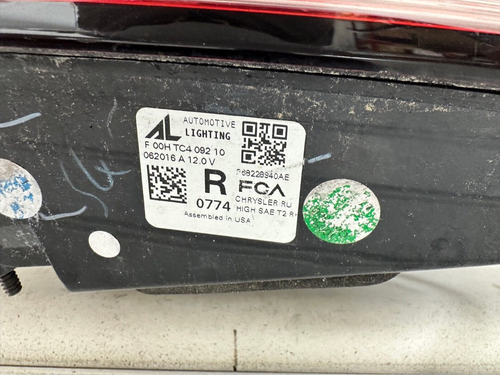 OEM 2017-2022 Chrysler Pacifica Tail Light Right Rear Inner Assembly Lens Led - Picture 7 of 7