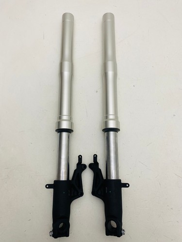PAAR VERSTELLBARE GABELRUTEN FRONT FORKS ADJUSTABLE SHOWA HONDA HORNET 07 11 - Bild 2 von 2