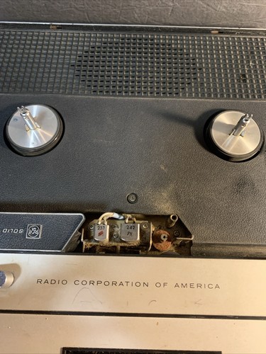 VTG RCA Solid State Portable Tape Recorder Model YLH28W As Is "seems to work" - Picture 9 of 15