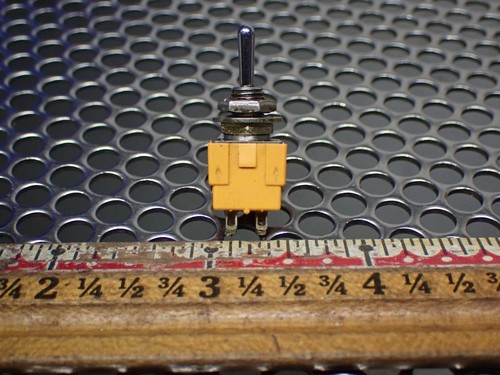 Matsushita AJ22111 Toggle Switches Used W/ Warranty (Lot of 7) See All Pictures - Picture 5 of 8