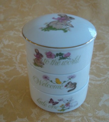 Vtg WWA Porcelain ''Little Blessings'' 3 Tier Trinket Box Bunny Easter Gift Japan