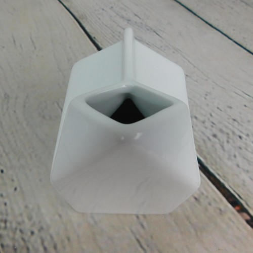 BIA Int'l Cordon Bleu MILK CARTON CREAMER AND SUGAR BOWL 4" Tall X 2.75" Wide - Picture 12 of 16