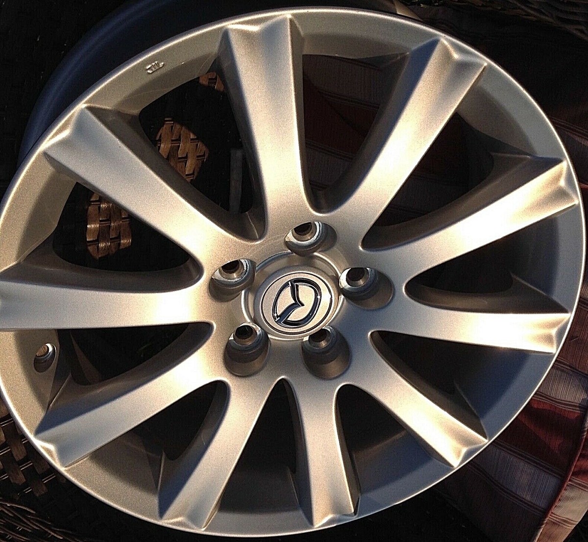 2010-2012 Mazda CX-7 17 Inch Alloy Wheel Hollander # 64931 New