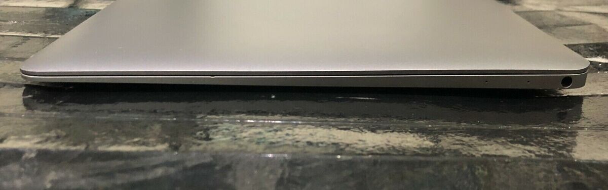 Apple MacBook Retina  Inch Early  Space Grey 1.1 M GHz 8GB