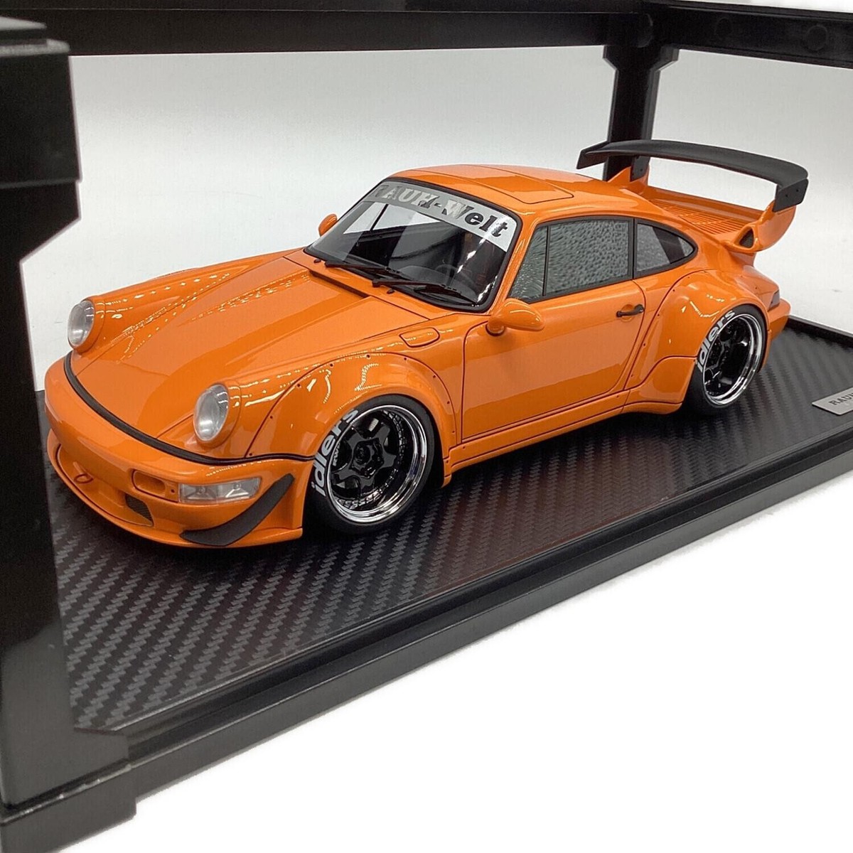 ignition model 1/18 Porsche RWB 964 Orange Rauh-Welt IG3005