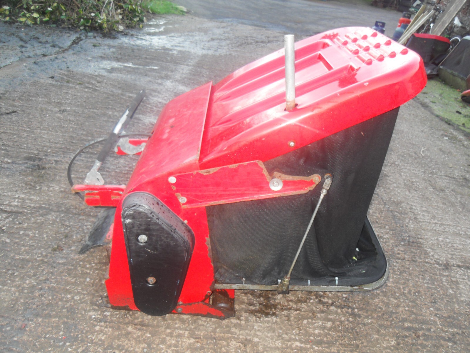 Countax Ride On Mower Back Grass Leaf Powered Sweeper roller