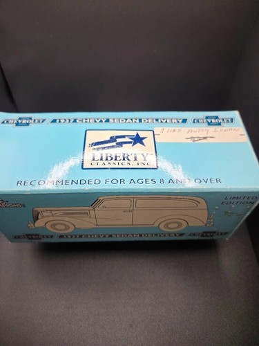 Ernie Irvan Signed 1:25 Scale 1937 Chevy Sedan Delivery Coin Bank Diecast NICE! - Picture 6 of 12