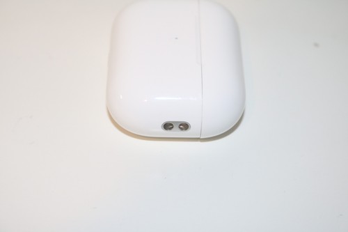 Estuche de Carga Original Original Apple AirPods Pro 2da Generación A2968 Solo USB C - Imagen 3 de 6