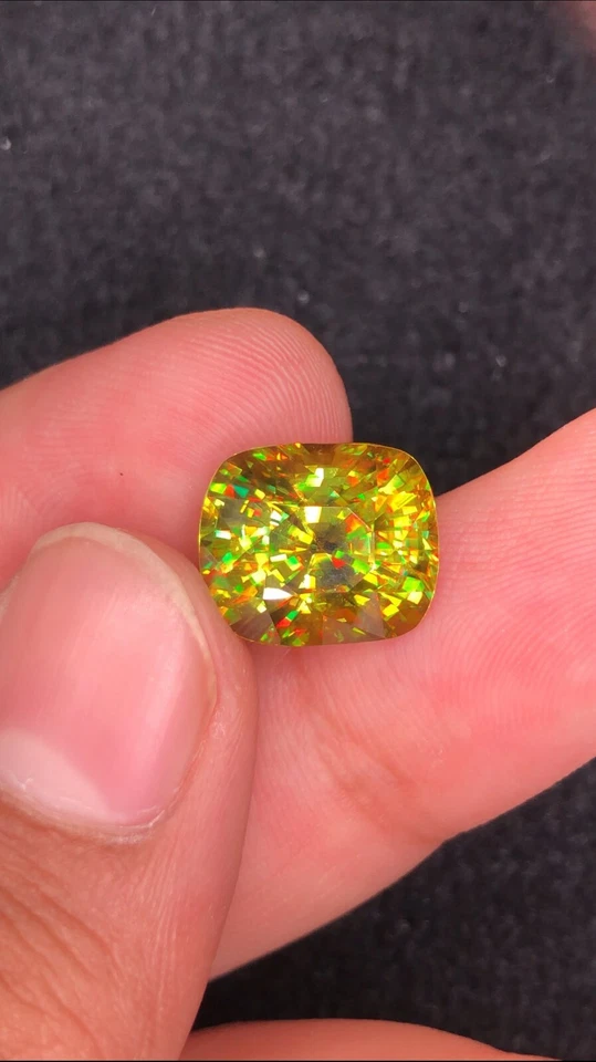 5.16 Ct Natural Full Fire Sphene Titanite Cushion Cut Gemstone For Jewellery - Image 2 of 4