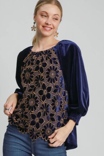 Umgee Full Size Floral Lace Velvet Raglan Sleeve Top Plus Size